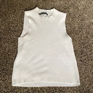Brandy Melville White crop-top